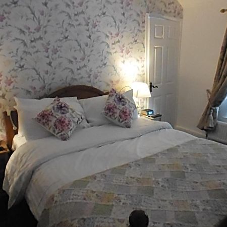The Cables Bed & Breakfast Матлок Екстериор снимка