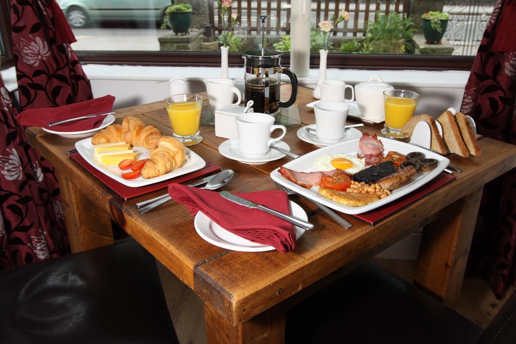 The Cables Bed & Breakfast Матлок Екстериор снимка