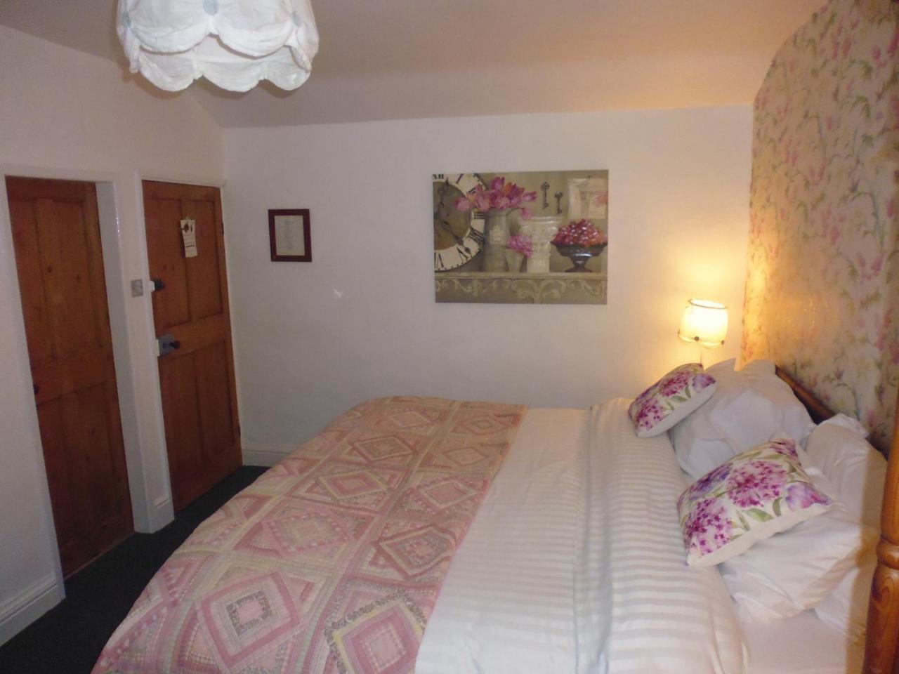 The Cables Bed & Breakfast Матлок Екстериор снимка